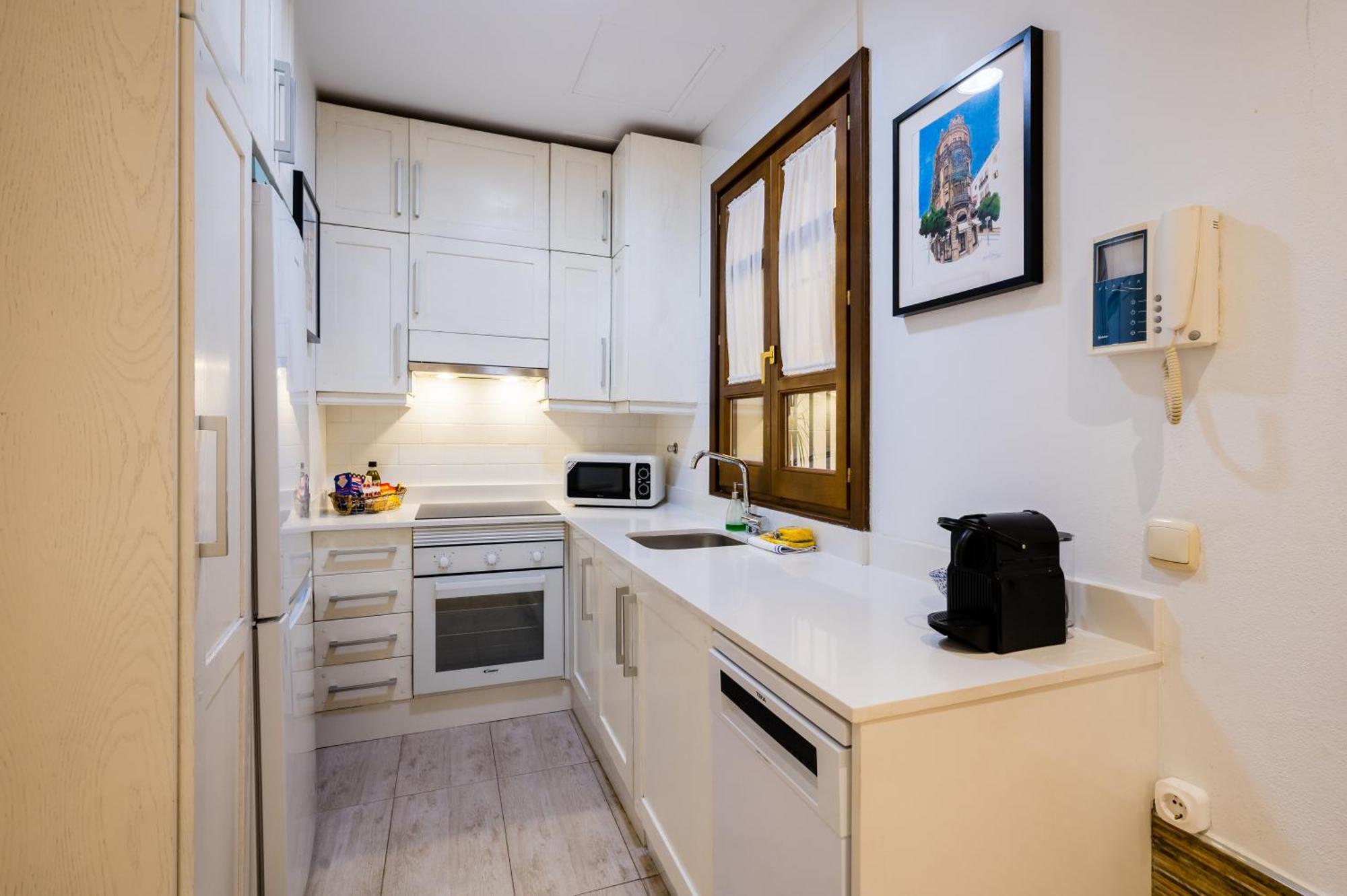 Apartament Beautiful And Cozy- 1Bd 1Bth- Arenal Center Sewilla Zewnętrze zdjęcie