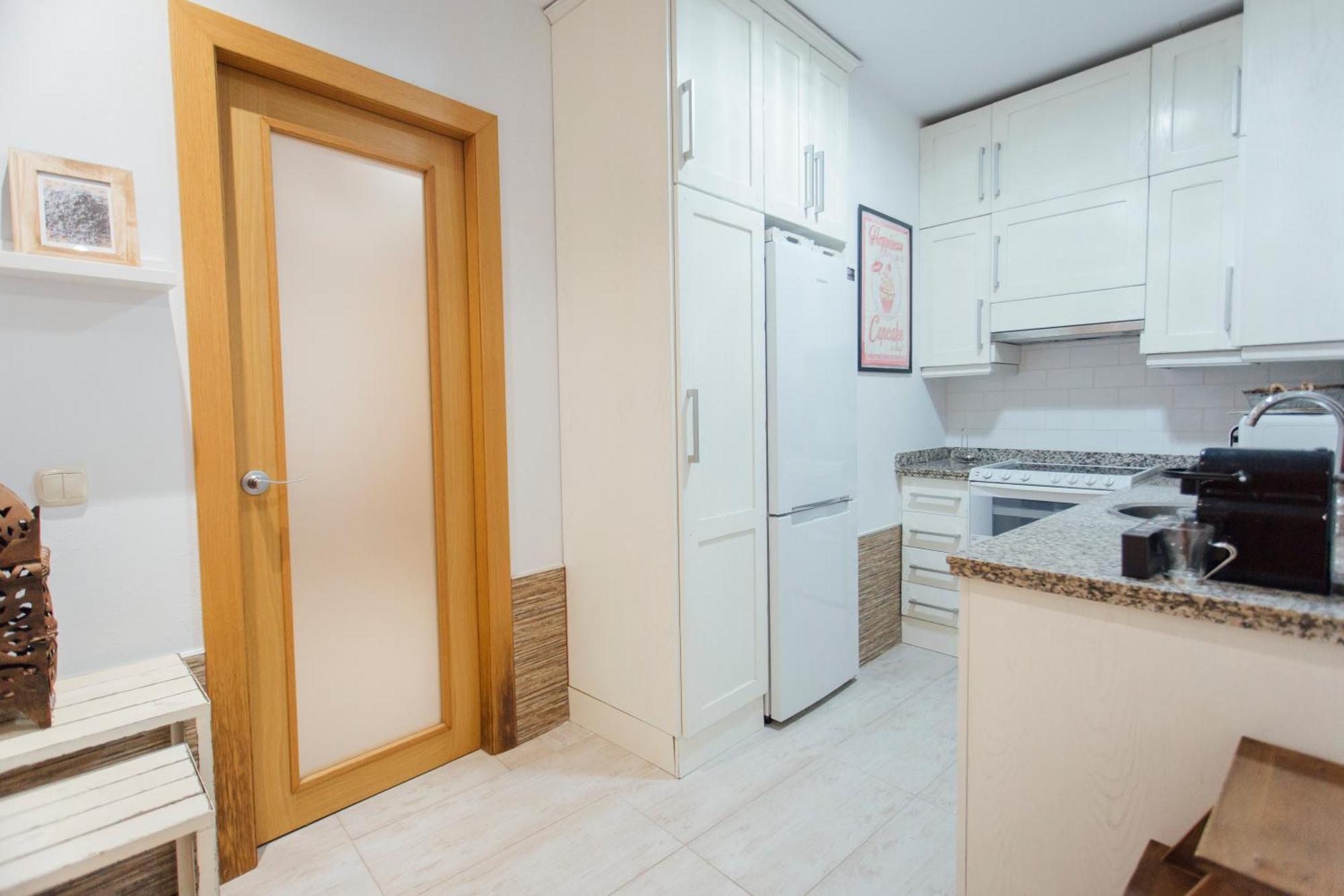 Apartament Beautiful And Cozy- 1Bd 1Bth- Arenal Center Sewilla Zewnętrze zdjęcie