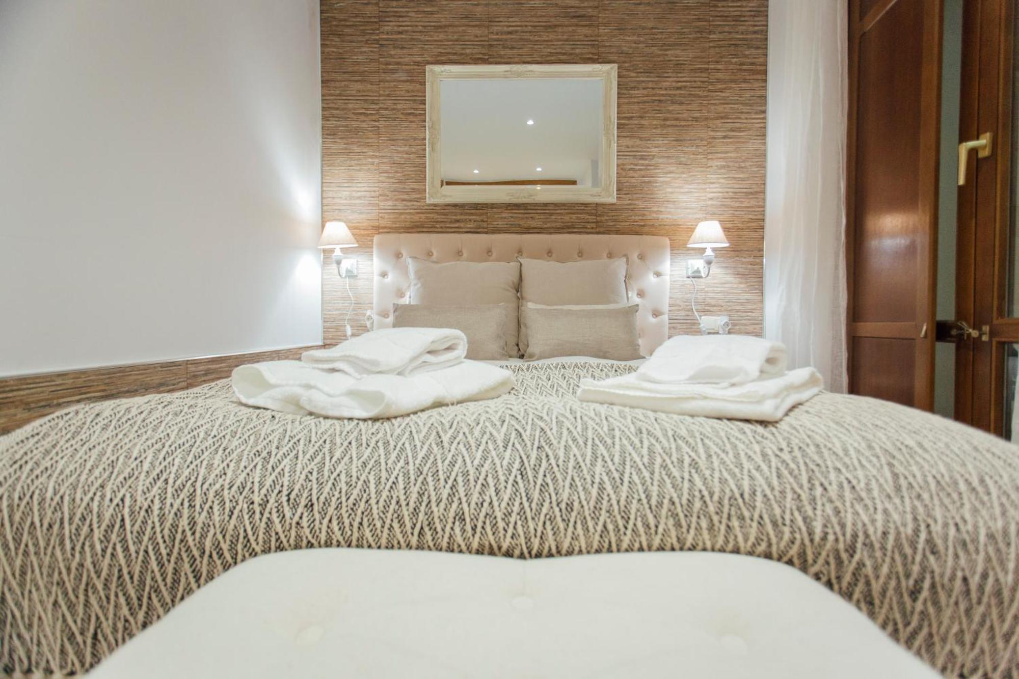 Apartament Beautiful And Cozy- 1Bd 1Bth- Arenal Center Sewilla Zewnętrze zdjęcie