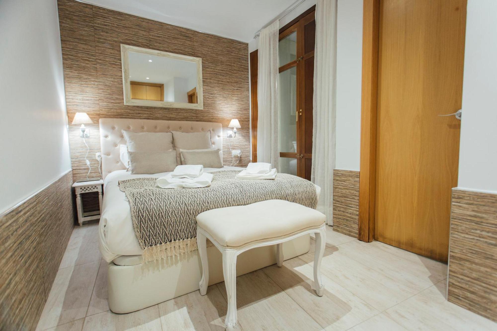 Apartament Beautiful And Cozy- 1Bd 1Bth- Arenal Center Sewilla Zewnętrze zdjęcie